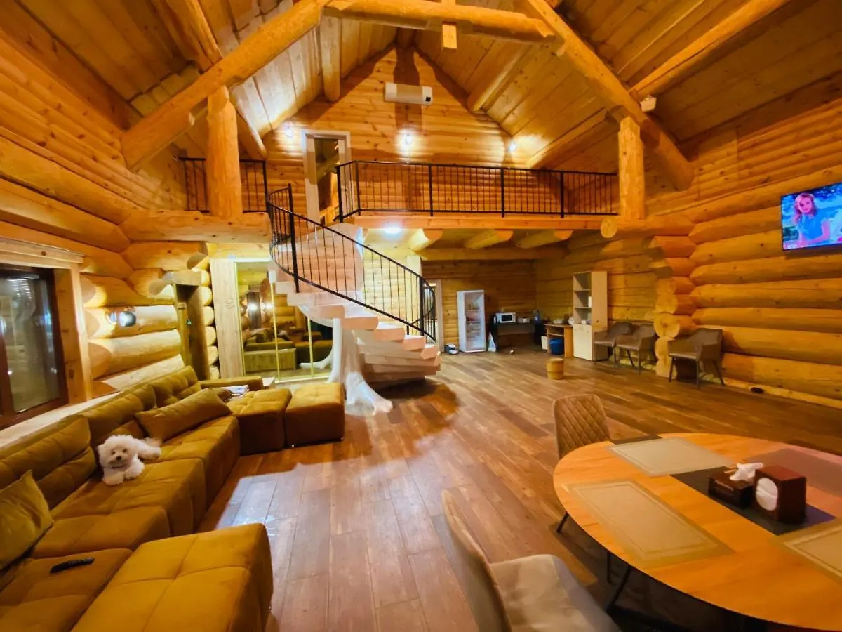 Chalet Villa Bizon Lake - Osocor Kiev
