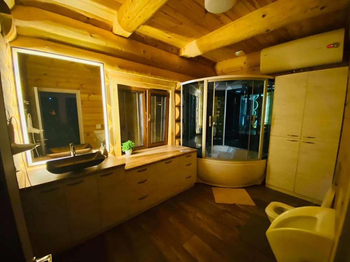 Villa Bizon Lake - Osocor Kiev Alpstuga